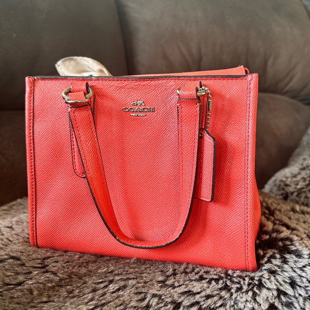 Coach mini crossbody purse
